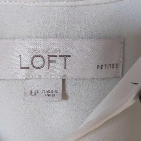 Loft! Cream with black accents - Picture 2 of 4